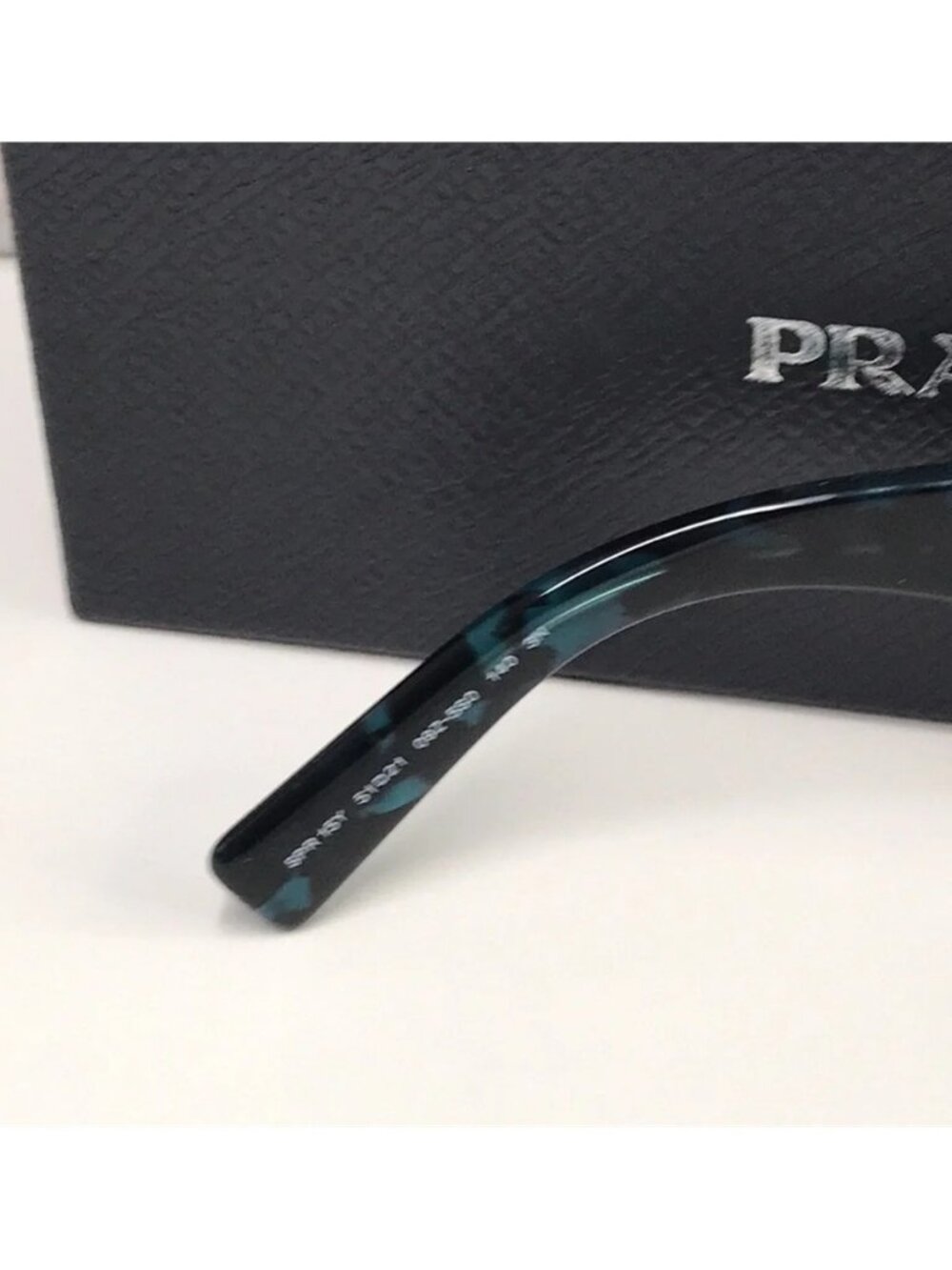 New Authentic Prada Red Tortoise Shell Sunglasses - Picture 6 of 16